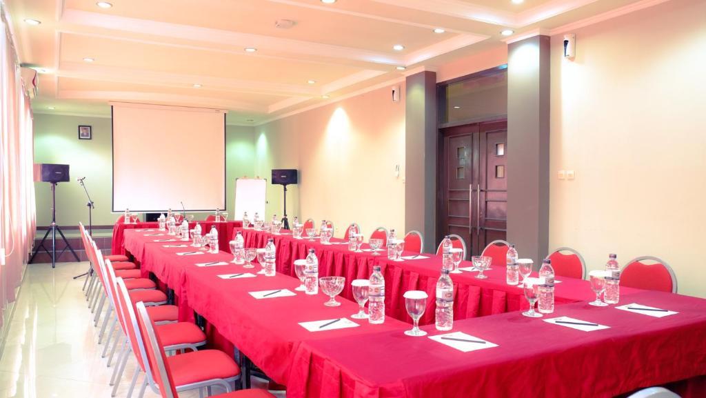 Serena Hotel Bandung Luaran gambar
